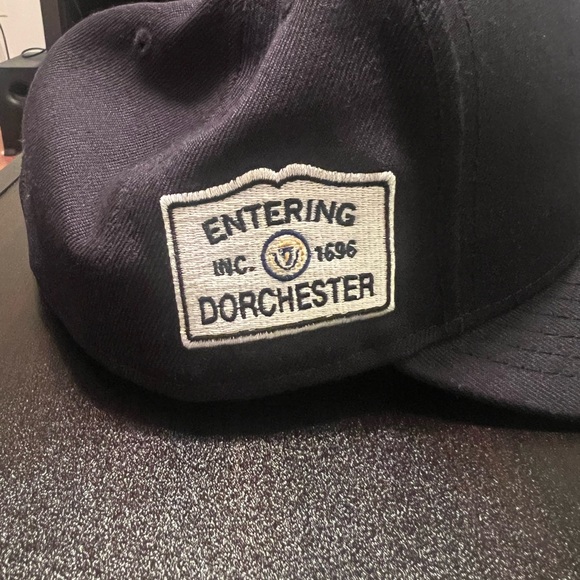 New Era Boston Red Sox Fitted *Entering Dorchester* side patch Size 7 3/8 - Picture 2 of 6
